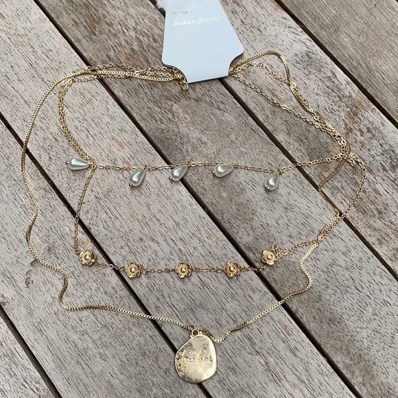 Gold Freedom Layered Pearl Flower Medallion Necklace - Picture 9 of 15